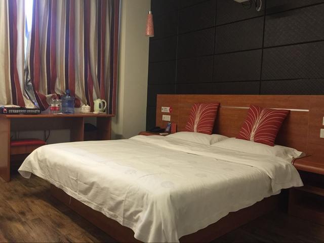 Thank Inn Chain Hotel Shangxi Changzhi Daqing Road Eksteriør billede